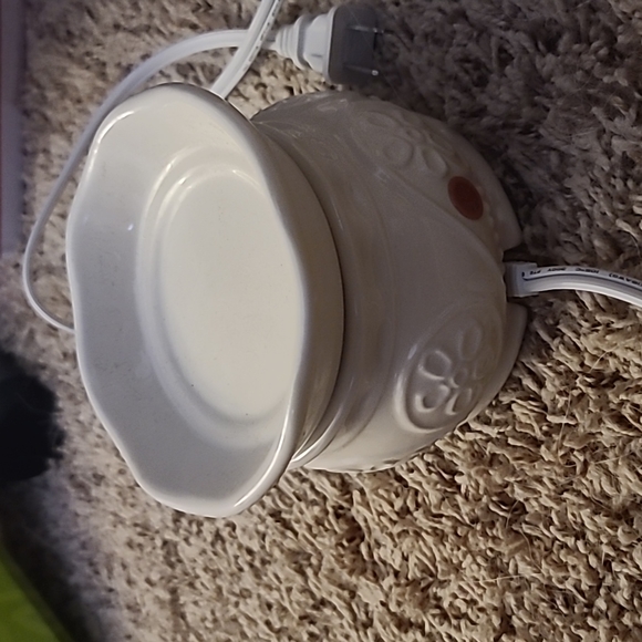 Wax Warmer - Picture 2 of 5